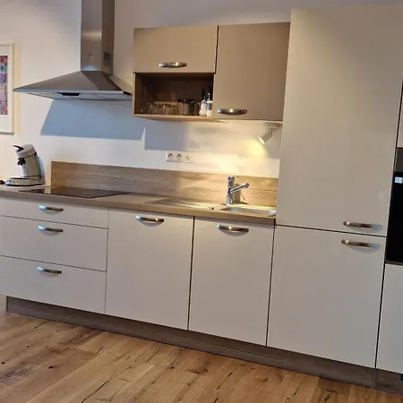 Apartment Pastelani