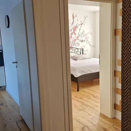 Pastelani Apartment