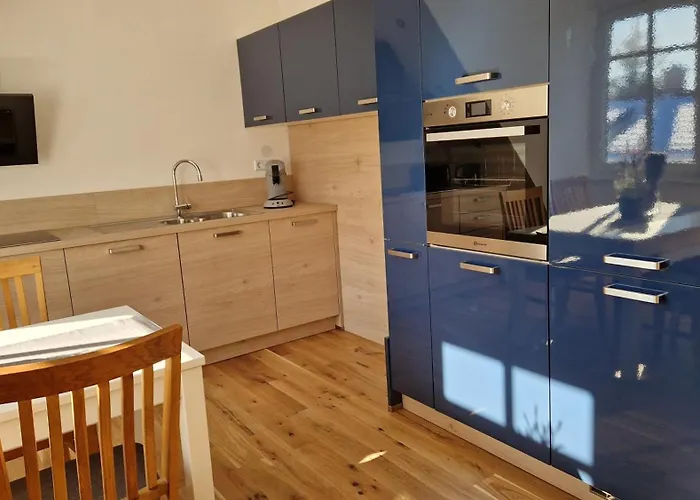 Pastelani Apartment *